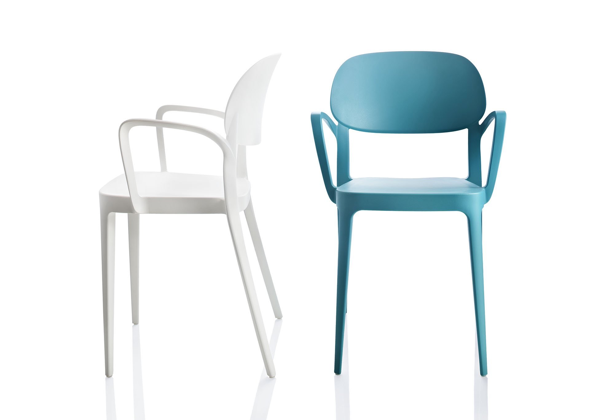 Amy Stackable Chair by Valerio Sommella Studio for Alma Design