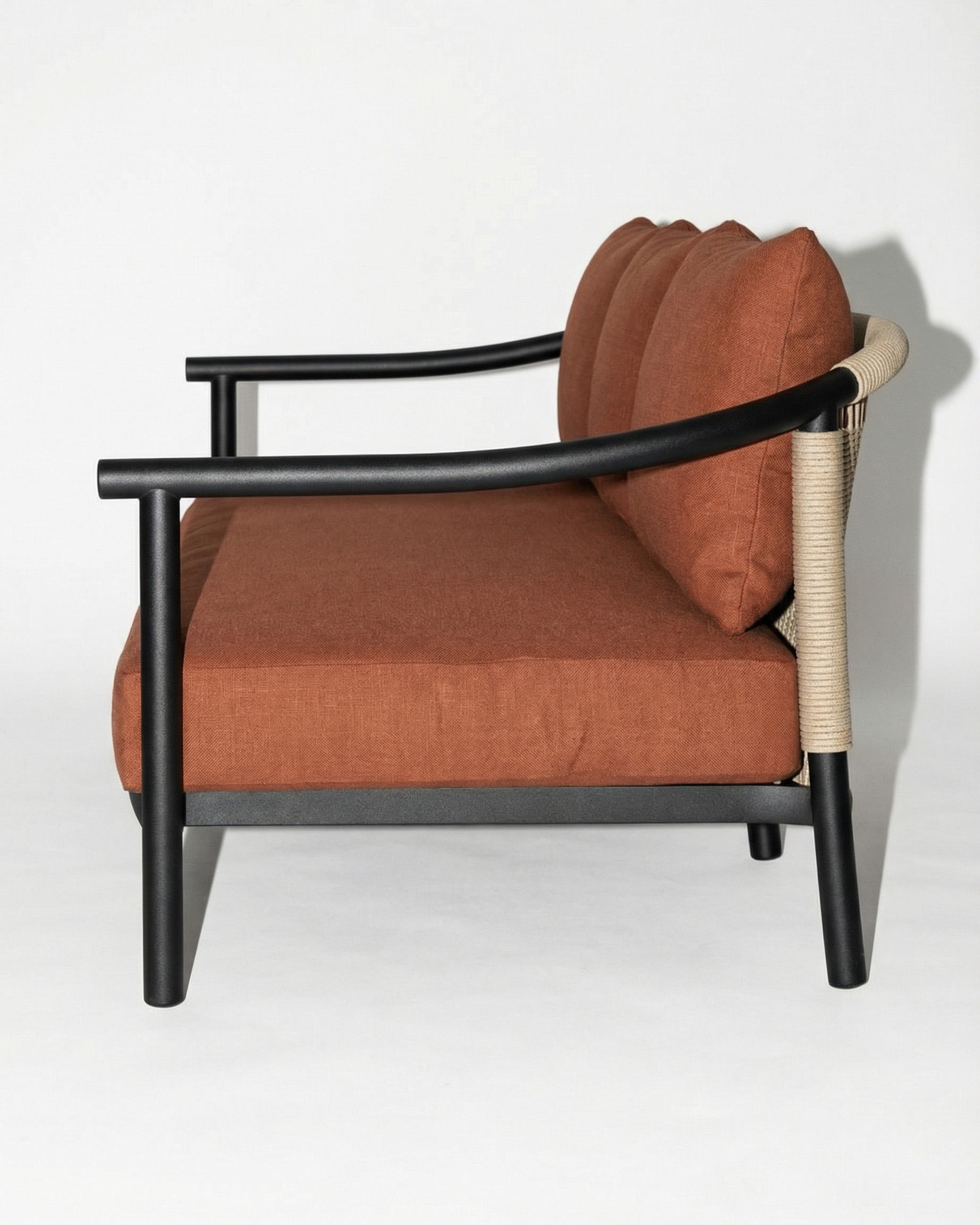 Arata Outdoor Furniture by Valerio Sommella Studio for SKLD Studio