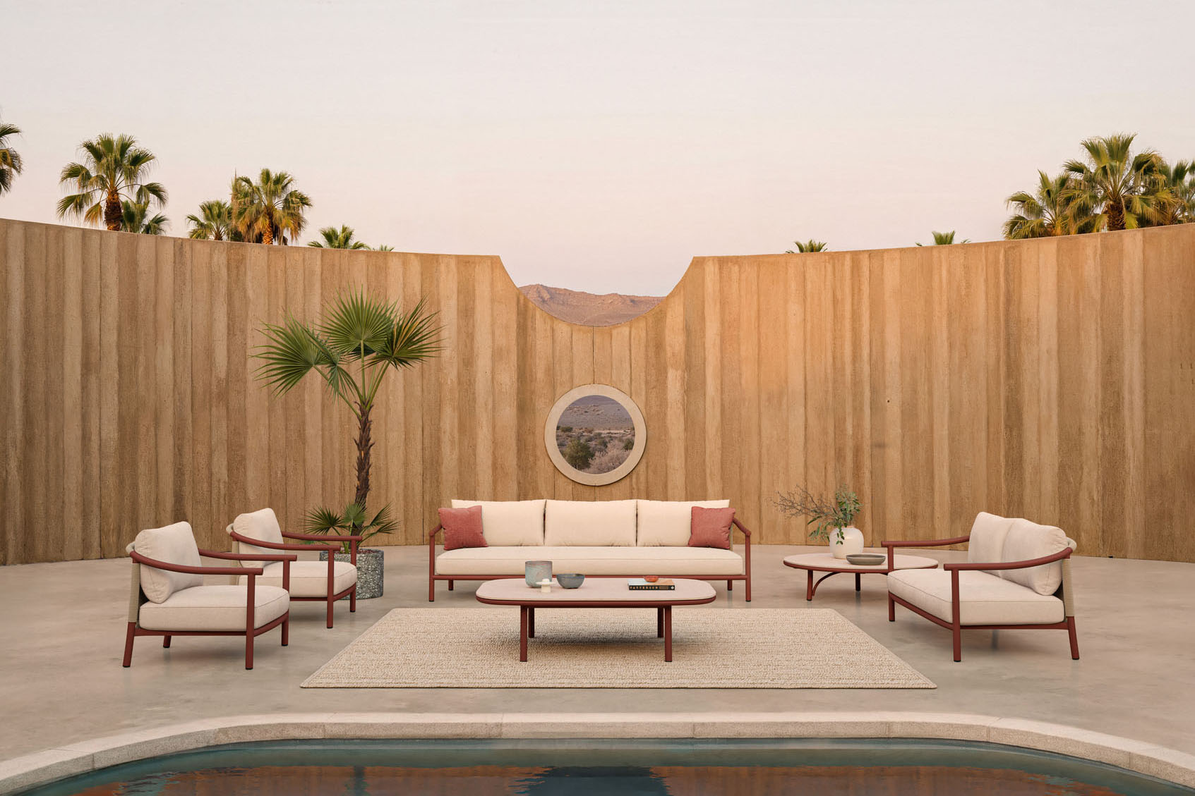Arata Outdoor Furniture by Valerio Sommella Studio for SKLD Studio