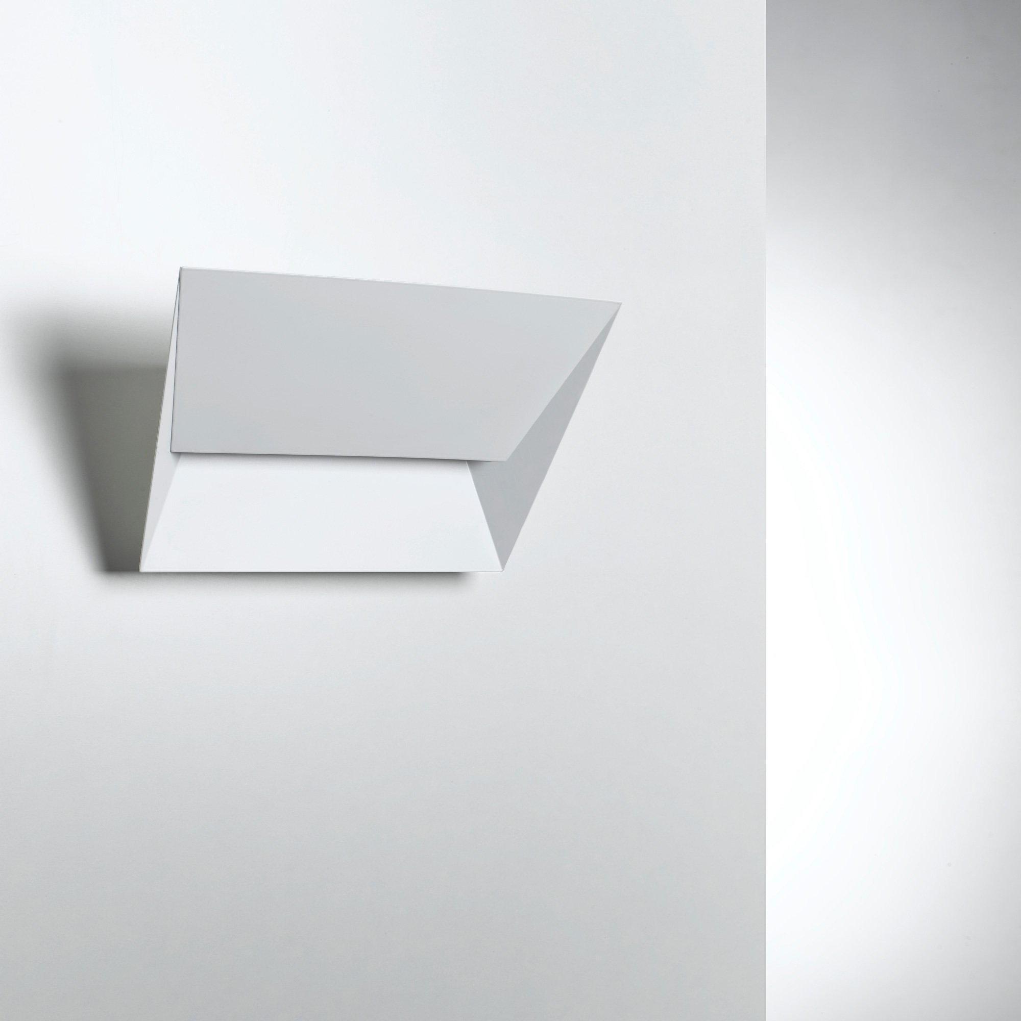 Mail Metal Wall Lamp by Valerio Sommella Studio for LCI