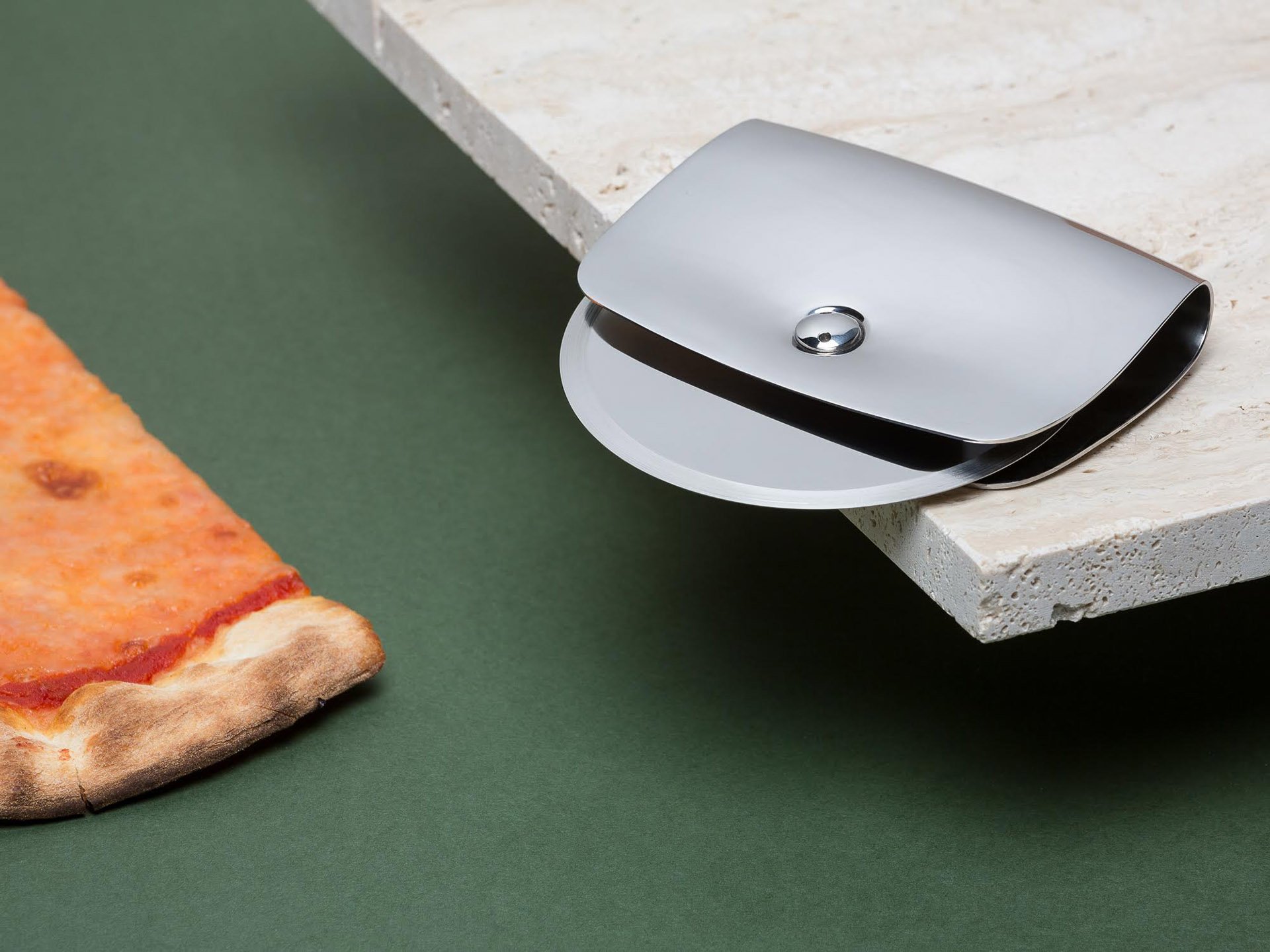 Taio Pizza Cutter by Valerio Sommella Studio for Alessi